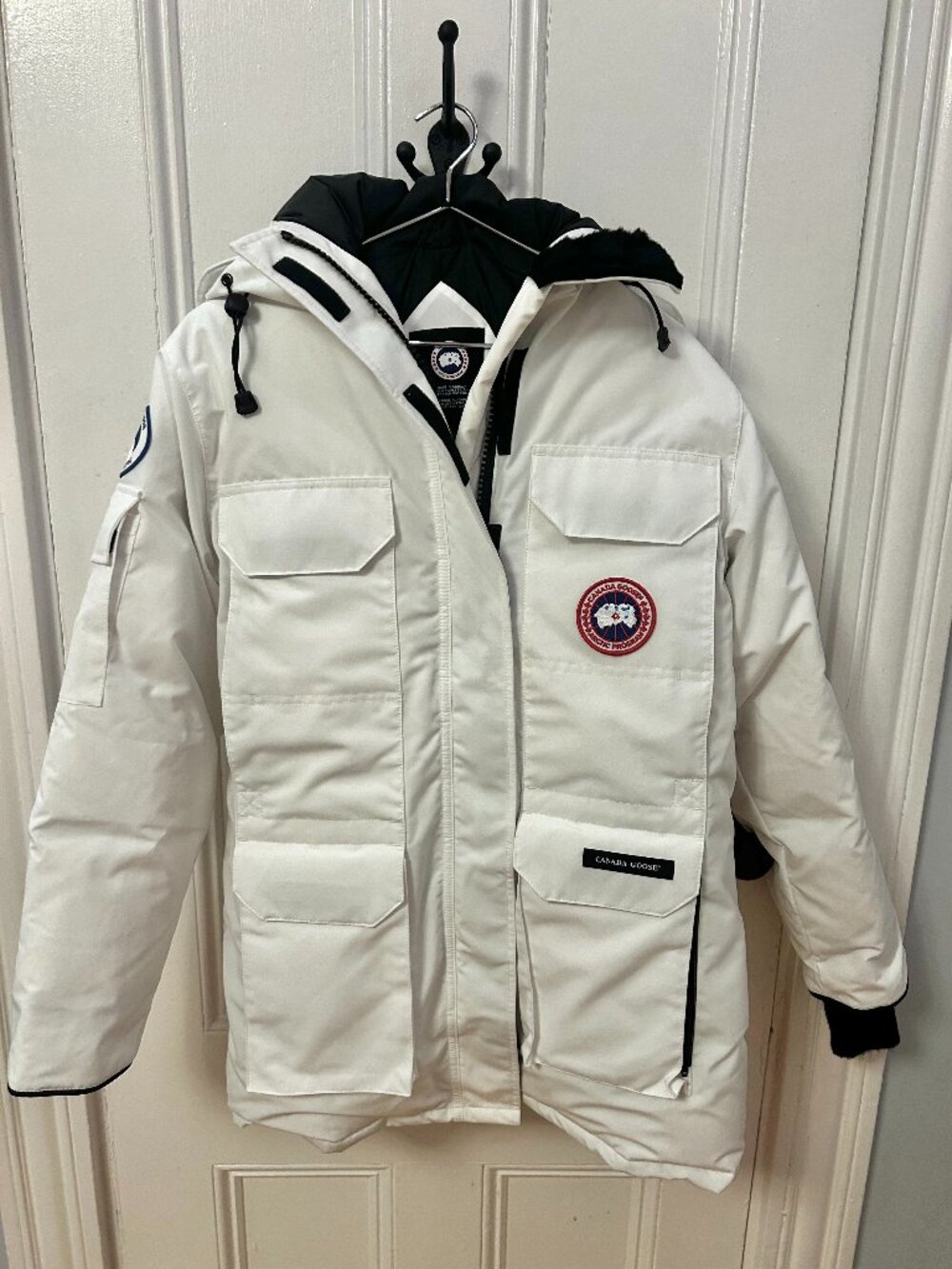 Canada Goose Women's Expedition Parka PBI Heritage - Coyote Fur Trim, Medium